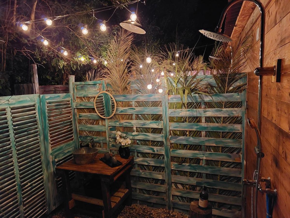 Domaine Authentique De Rose Luxury tent Porto-Vecchio (Corsica)